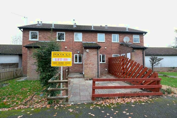 1 Bedroom Flat To Rent In Evergreen Close, SO40