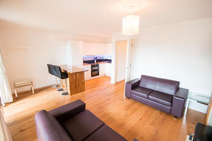 2 Bedroom Flat To Rent In Glasgow Harbour, Glasgow West End, Glasgow, G11