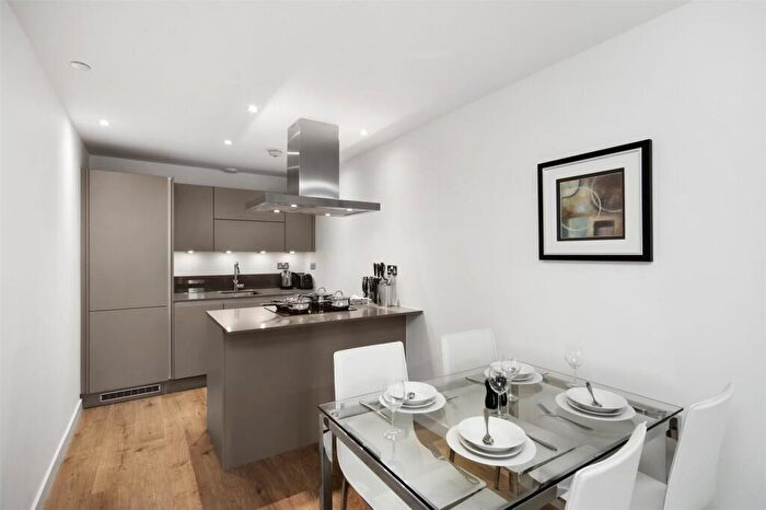 1 Bedroom Apartment To Rent In Great Eastern Road Stratford, E15