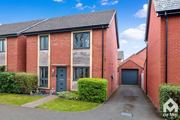 3 Bedroom Detached House For Sale In Little Owl Walk, Cheltenham, G, GL50