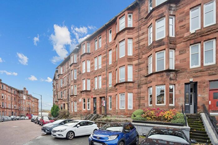 1 Bedroom Flat To Rent In Bolton Drive, Flat -, Mount Florida, Glasgow, G42