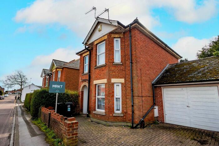 5 Bedroom House To Rent In Castle Road, BH9