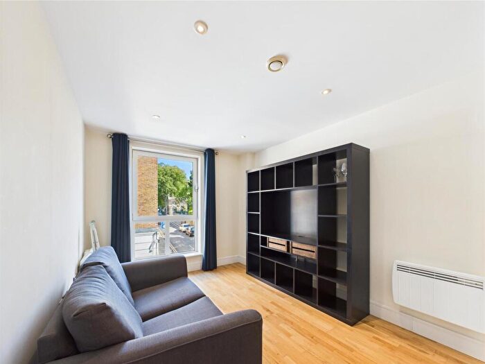 1 Bedroom Apartment For Sale In Cheshire Street, Shoreditch, E2