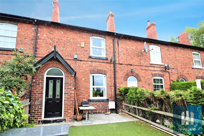 3 Bedroom Terraced House To Rent In Weeland Road, Hensall, Goole, North Yorkshire, DN14