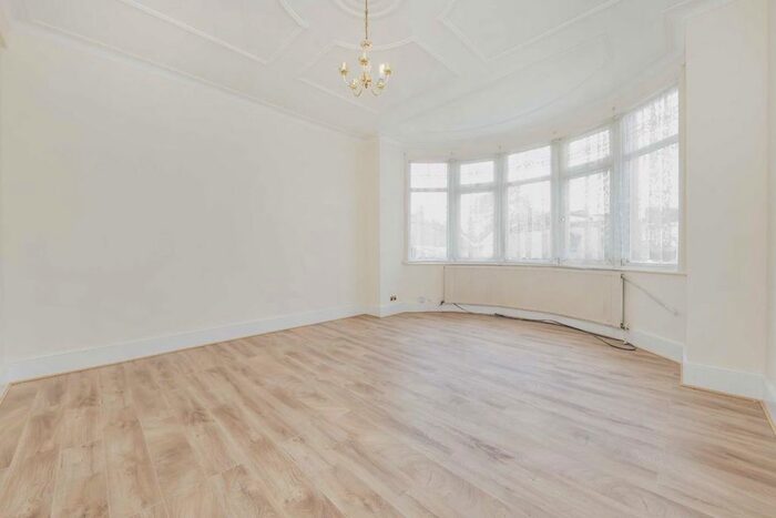 4 Bedroom Terraced House To Rent In Wolves Lane, London, N22