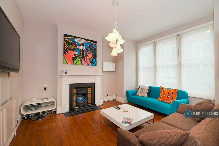 2 Bedroom Flat To Rent In Balham, London, SW12