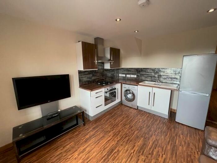 2 Bedroom Flat To Rent In C, North Union Street, Monifieth, Dundee, DD5