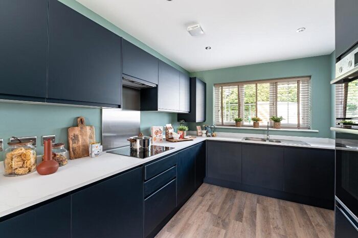 4 Bedroom Detached House For Sale In Boroughbridge Road, Knaresborough, HG5