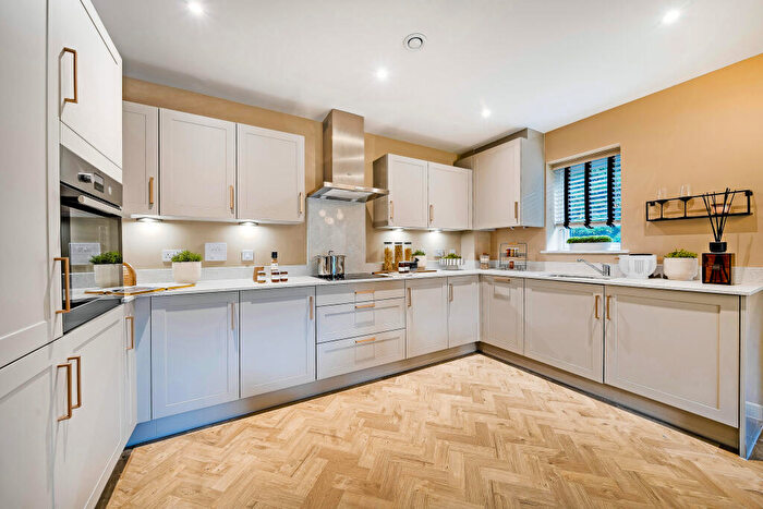 2 Bedroom Apartment To Rent In Flat, Albermarle House, Kings Hill, West Malling, ME19