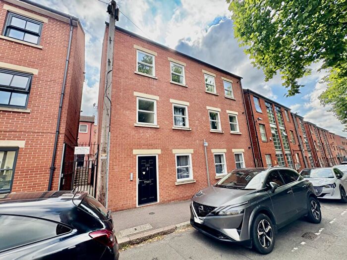 4 Bedroom Flat To Rent In Jacob Lees House, North Sherwood Street, NG1