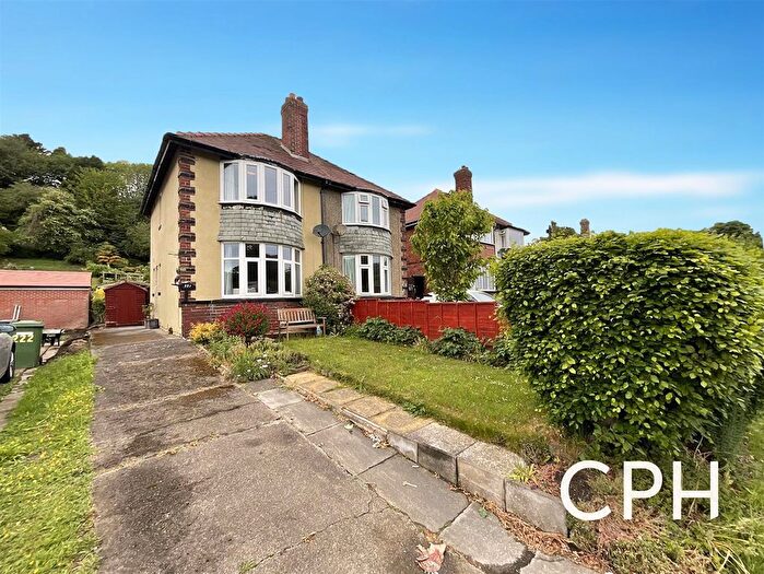 2 Bedroom Property For Sale In Seamer Road, Scarborough, YO12