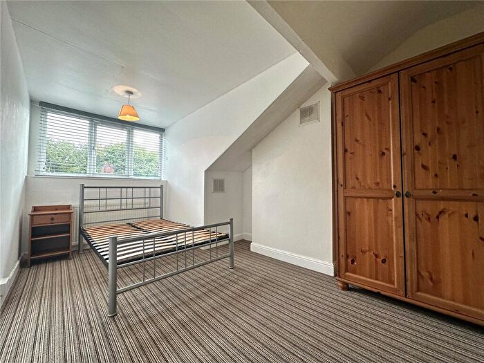 3 Bedroom Terraced House To Rent In Vicarage Terrace, Leeds, West Yorkshire, LS5