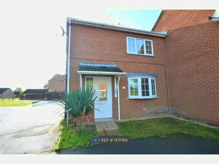 2 Bedroom Semi-Detached House To Rent In St. John Mews, Selby, YO8