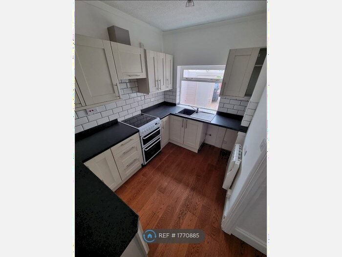 2 Bedroom Flat To Rent In Silcott Street, Brightlingsea Colchester, CO7