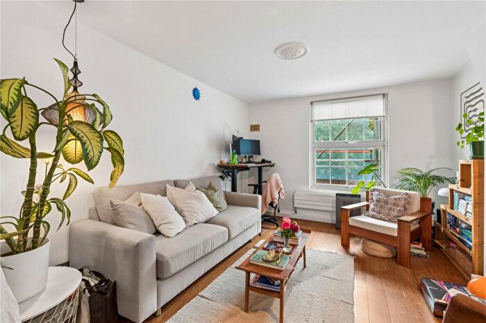 1 Bedroom Apartment To Rent In Newbery House, Northampton Street, London, N1