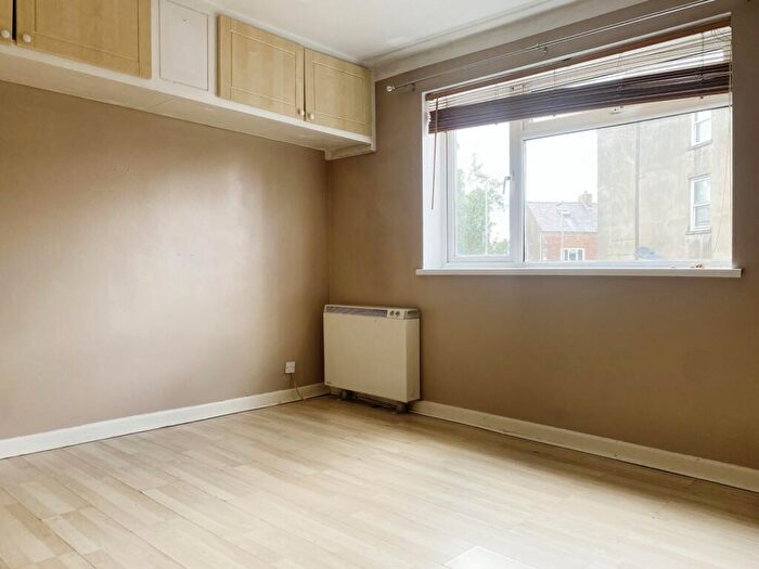 1 Bedroom Apartment For Sale In South Street, Banbury, Oxfordshire, OX16