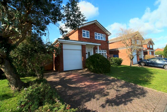 4 Bedroom Detached House To Rent In Meadow View Road, Exmouth, EX8