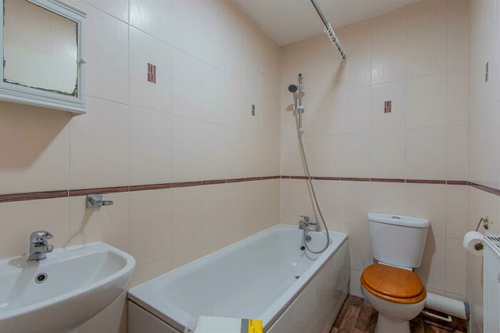 1 Bedroom Private Hall To Rent In Newport Road, Roath, CF24