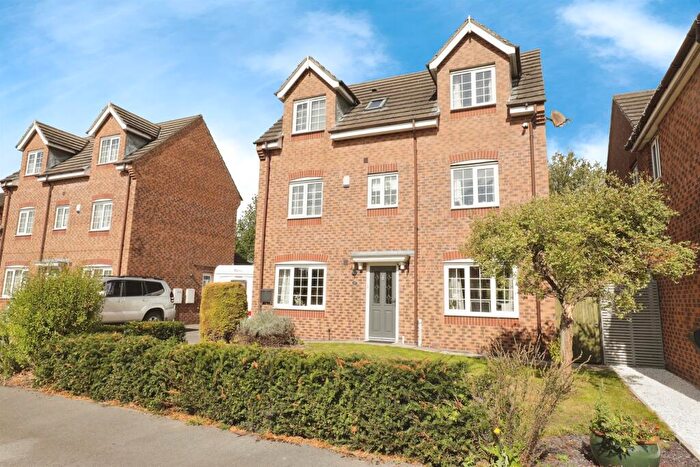 5 Bedroom Detached House For Sale In Sycamore Avenue, Eggborough, Goole, DN14
