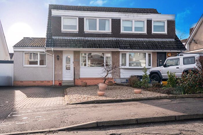 4 Bedroom Semi Detached House For Sale In Myredale, Bonnyrigg, EH19