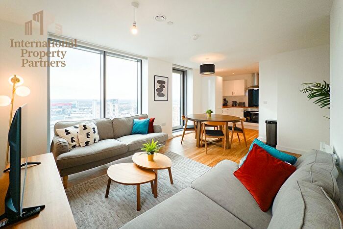 2 Bedroom Flat To Rent In Michigan Point, Tower D, Michigan Avenue, Salford, M50