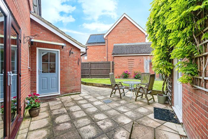 4 Bedroom Detached House For Sale In Alan Avenue, Norwich, NR15