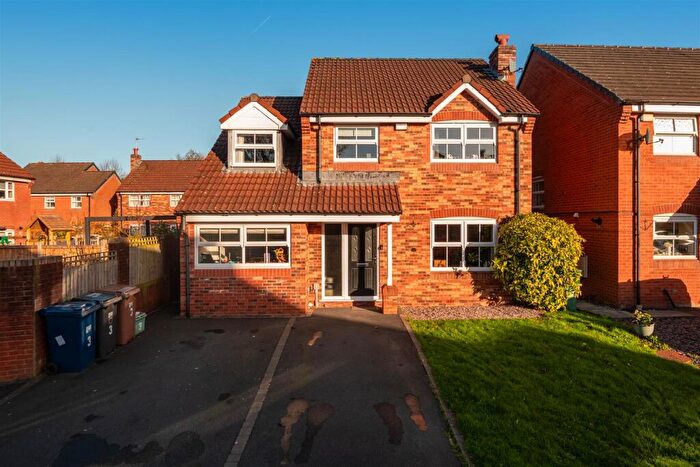 4 Bedroom Detached House For Sale In Avocet Court, Leyland, PR26