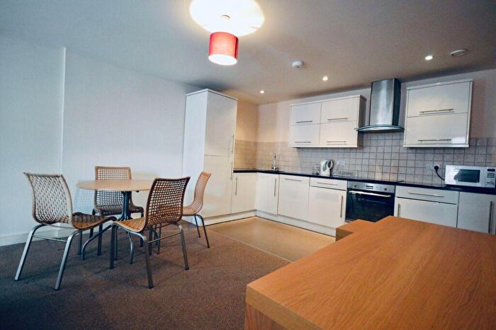 2 Bedroom House To Rent In Knight Street, Liverpool, L1