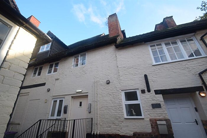 3 Bedroom Flat To Rent In High Street, Newport, TF10