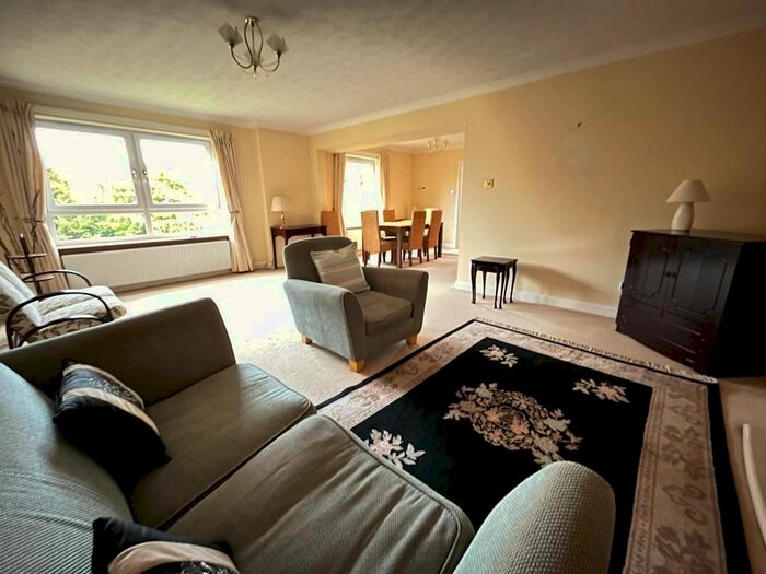 2 Bedroom Flat To Rent In Craigend Park, The Inch, Edinburgh, EH16