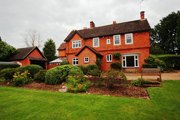 3 Bedroom Detached House To Rent In Hook Heath, Woking, GU22