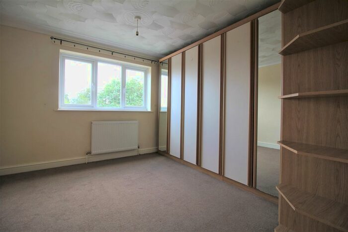 2 Bedroom Flat To Rent In Cardington Court, Norwich, NR13