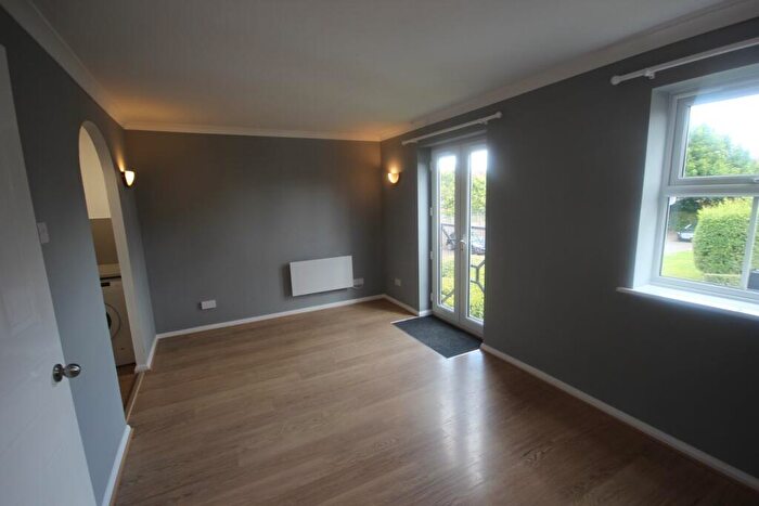 1 Bedroom Flat To Rent In Maplin Park, Slough, SL3