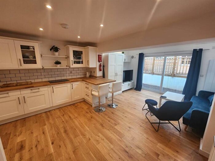 3 Bedroom Terraced House To Rent In Orchard Gardens, Bristol, BS15