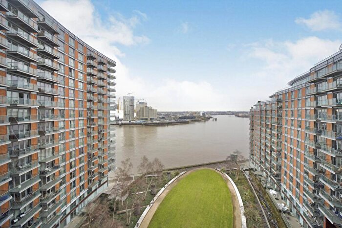 2 Bedroom Apartment To Rent In New Providence Wharf Canary Wharf, E14
