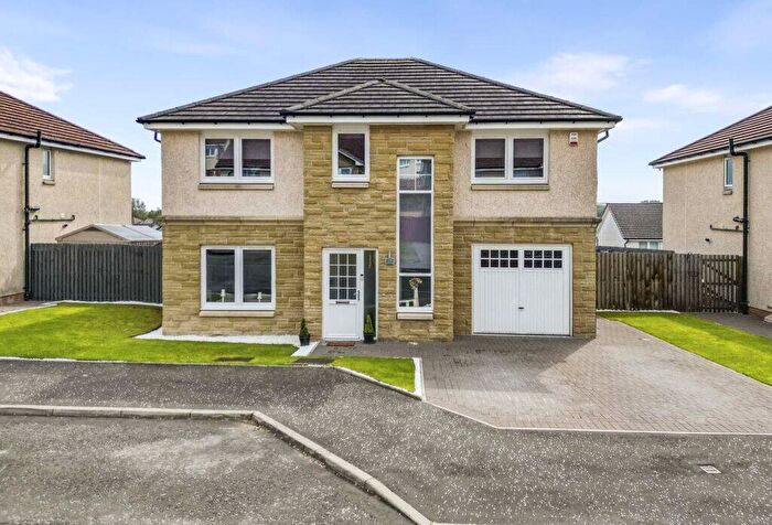 4 Bedroom Detached House For Sale In Brodie Way, Plains, ML6