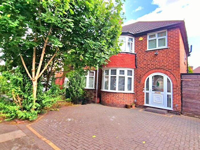 3 Bedroom Semi-Detached House To Rent In Ewell Road, Birmingham, B24