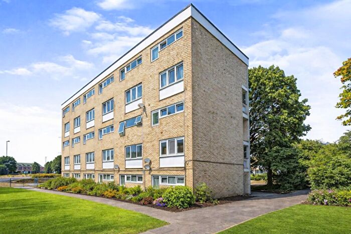 2 Bedroom Flat To Rent In Taranto Road, SO16