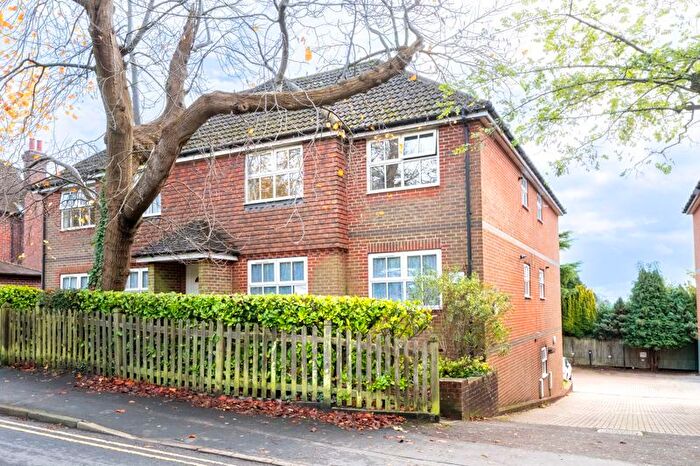 1 Bedroom Flat For Sale In High Street, Heathfield, TN21