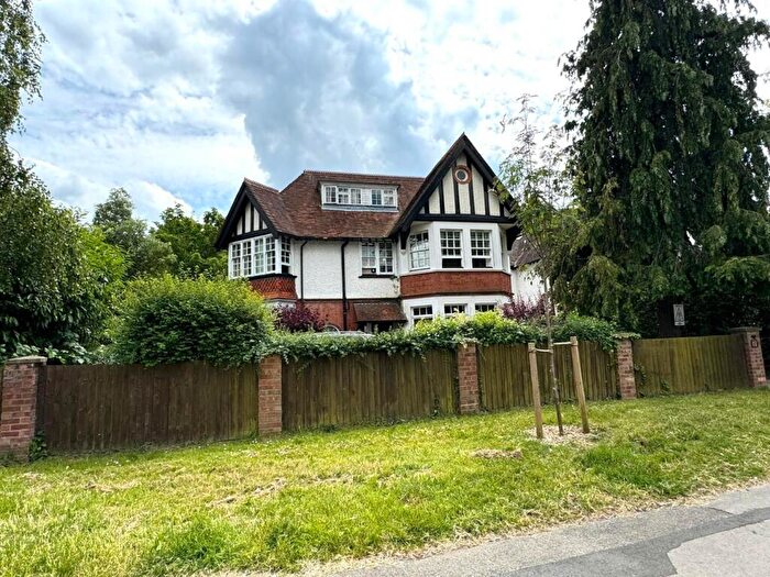 Flat To Rent In Boyn Hill Avenue, Maidenhead, SL6