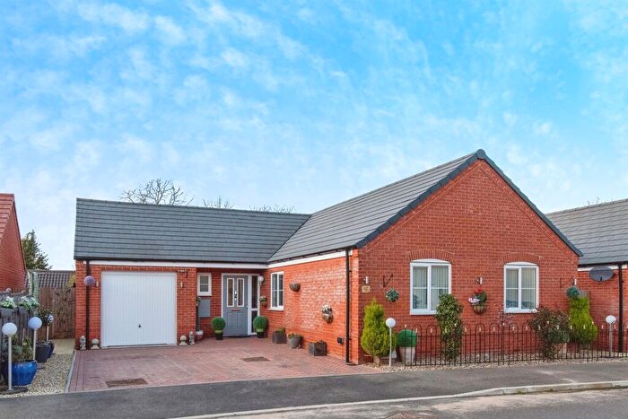 3 Bedroom Detached Bungalow For Sale In Ghent Field Circle, Thurston, Bury St. Edmunds, IP31