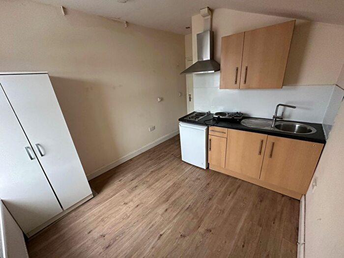 1 Bedroom Studio To Rent In Norwood Road, Southall, UB2