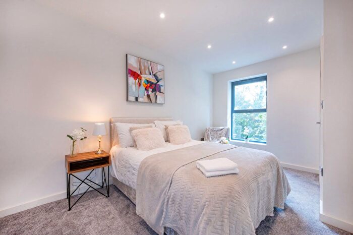 2 Bedroom Terraced House To Rent In Fawcett Lane, Lower Wortley, Leeds, LS12