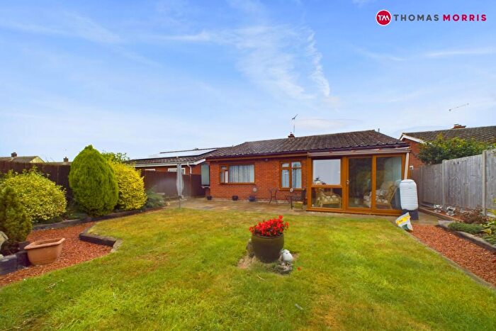 3 Bedroom Bungalow For Sale In Manor Close, Great Staughton, St. Neots, PE19