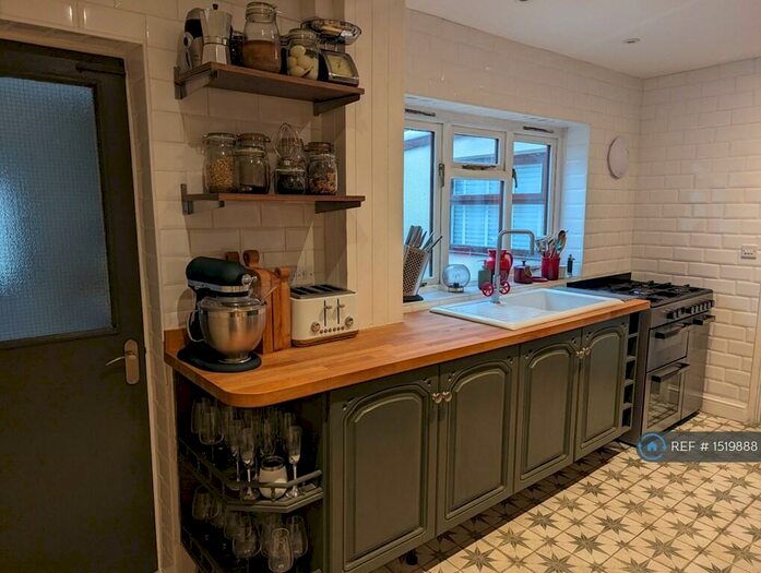 3 Bedroom Terraced House To Rent In Skenfrith Walk, Hereford, HR2