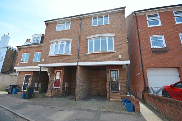 3 Bedroom House To Rent In Albert Street, Ramsgate, CT11