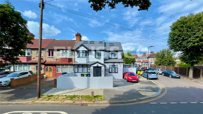 1 Bedroom Studio To Rent In Bilton Road, Perivale, Greenford, UB6