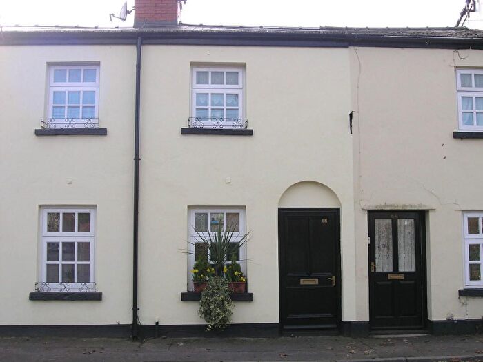 2 Bedroom Cottage To Rent In Maryport Street, Usk, NP15