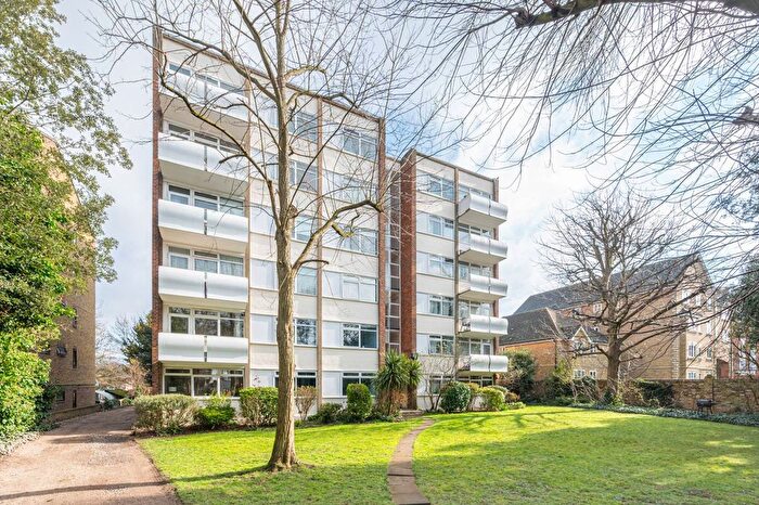1 Bedroom Flat To Rent In Hazlemere Court, Streatham, London, SW2