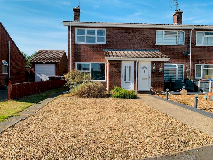2 Bedroom Semi-Detached House To Rent In Royal Way, Fishtoft, PE21